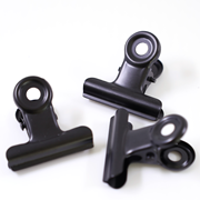 Büro Clips